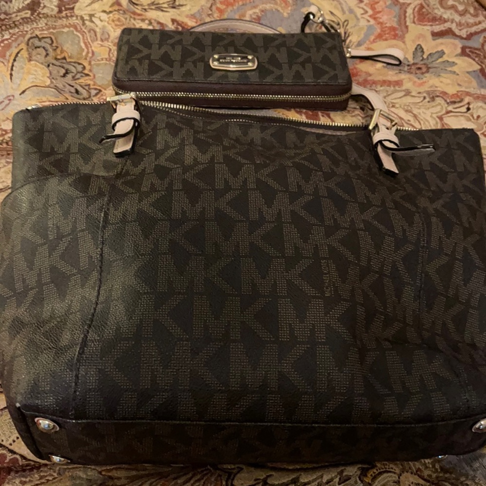 Michael Kors purse & wallet